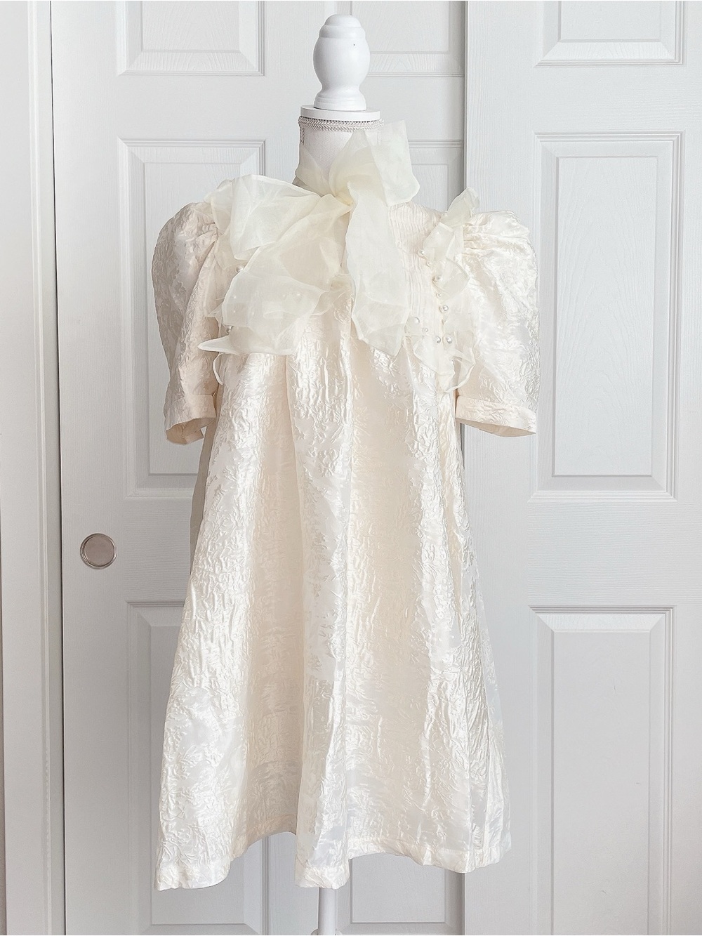 Mukzin pale yellow pearl jacquard mesh baby doll dress